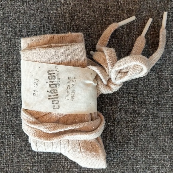 NWT Collegien Victoire Glitter Ribbed Crew Socks With Shoelace - Picture 8 of 16